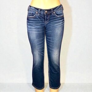 Silver denim capris Size 28 💗